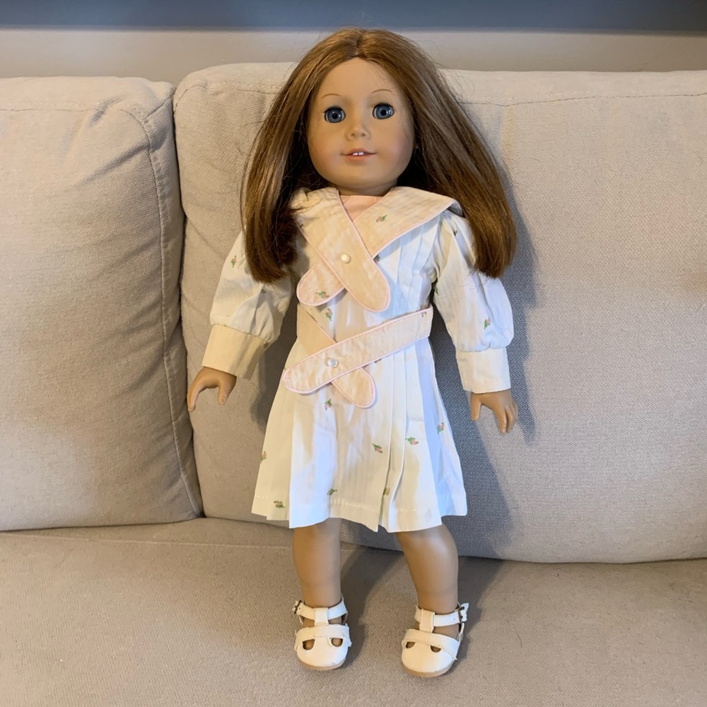 Vintage USED American Girl Doll comes with outfit and shoes